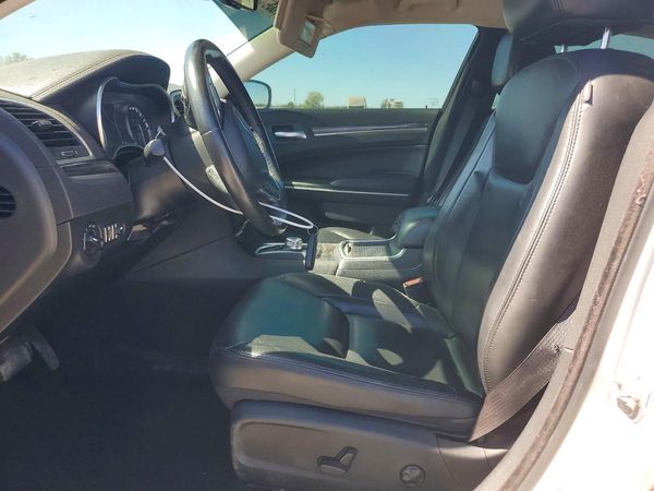 2020 CHRYSLER 300 300 Touring, Limited — DENT