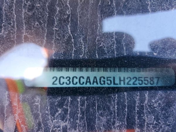 2020 CHRYSLER 300 300 Touring, Limited — VINP