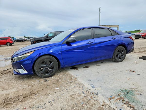2022 HYUNDAI ELANTRA — DSFA — Front 3/4