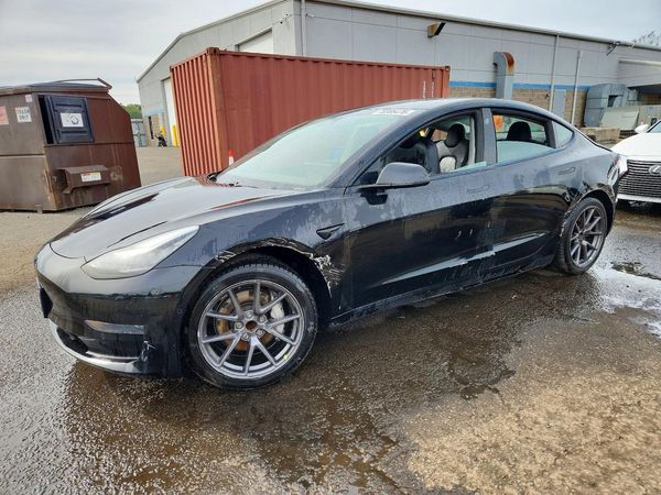 2021 TESLA MODEL 3 — Front 3/4