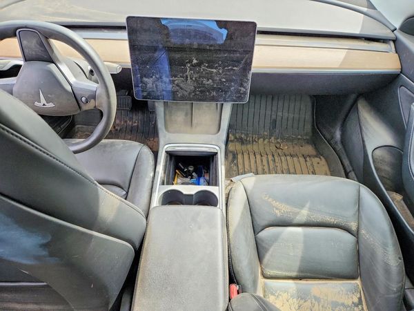 2021 TESLA MODEL 3 — CKPT