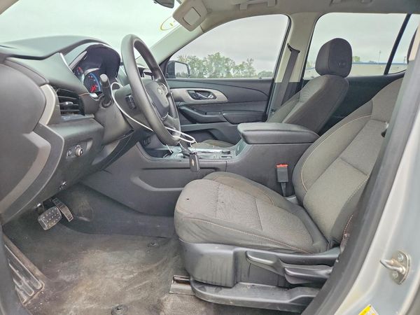 2020 CHEVROLET TRAVERSE LS — DENT