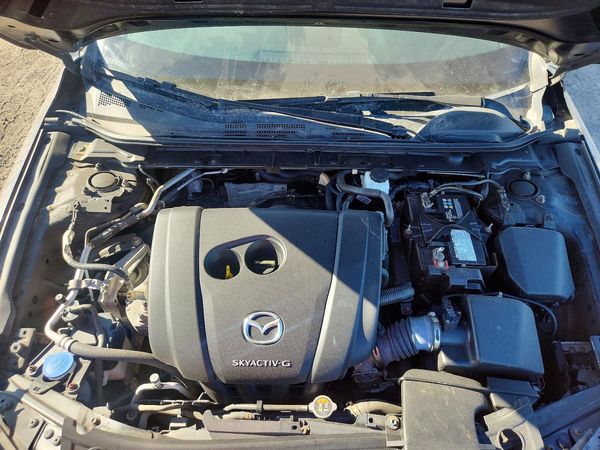 2020 MAZDA 3 — Engine bay