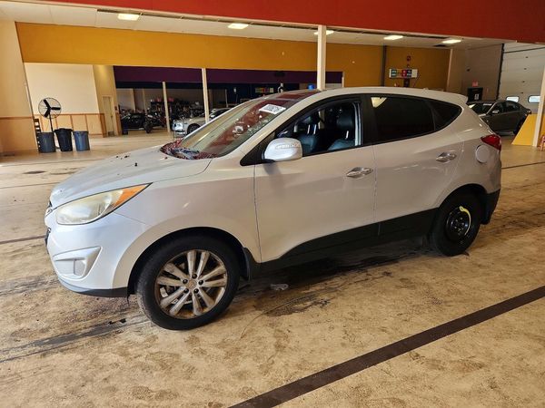 2013 HYUNDAI TUCSON — DSFA — Front 3/4