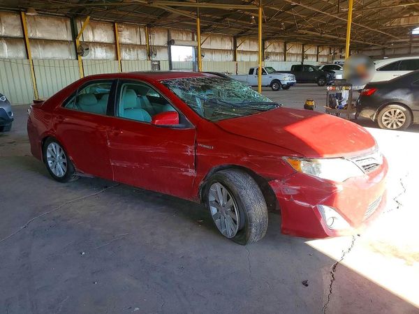 2012 TOYOTA CAMRY SOLA Hybrid — Passenger 3/4