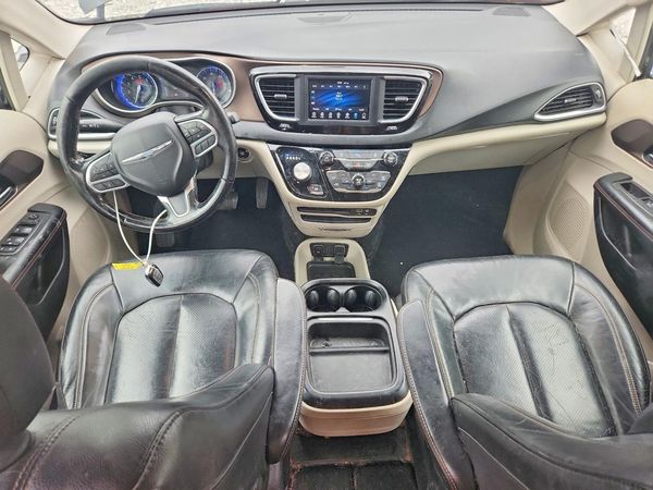 2019 CHRYSLER PACIFICA Touring L — CKPT