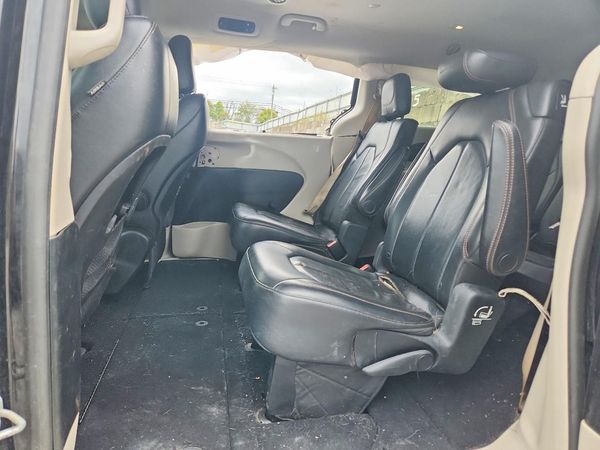 2019 CHRYSLER PACIFICA Touring L — PSRS
