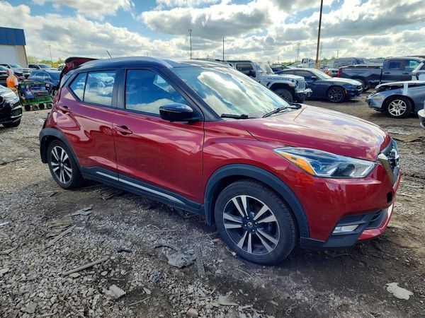 2020 NISSAN KICKS — Passenger 3/4