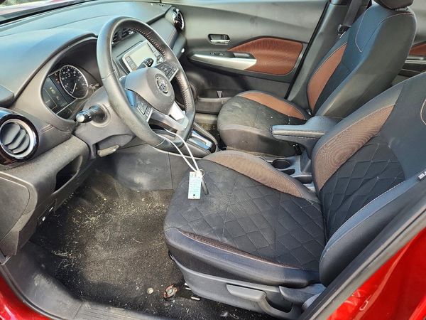 2020 NISSAN KICKS — DENT