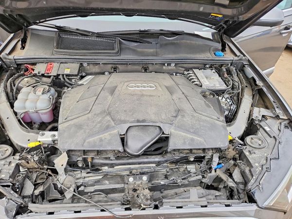 2022 AUDI Q7 quattro Premium Plus — Engine bay