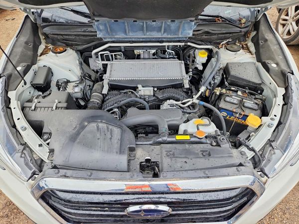 2020 SUBARU ASCENT — Engine bay