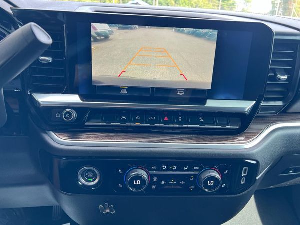 2022 CHEVROLET SILVERADO LT