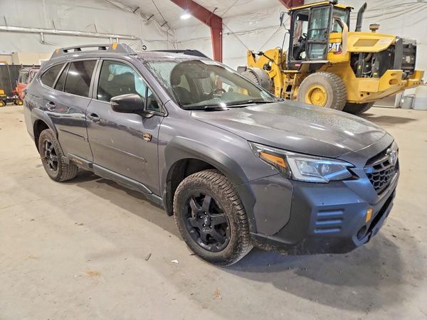 2022 SUBARU OUTBACK WILDERNESS — Passenger 3/4