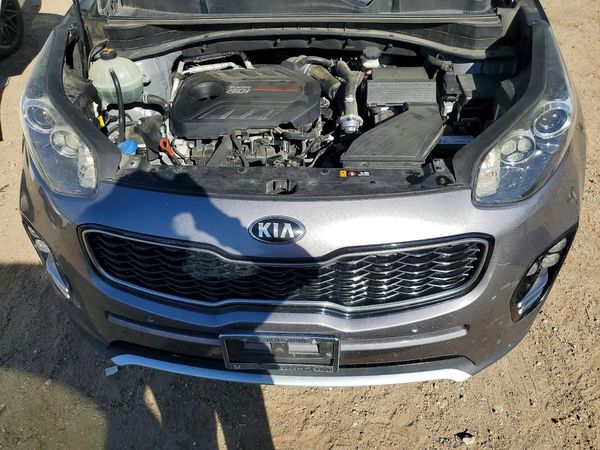 2017 KIA SPORTAGE SX Turbo — Engine bay