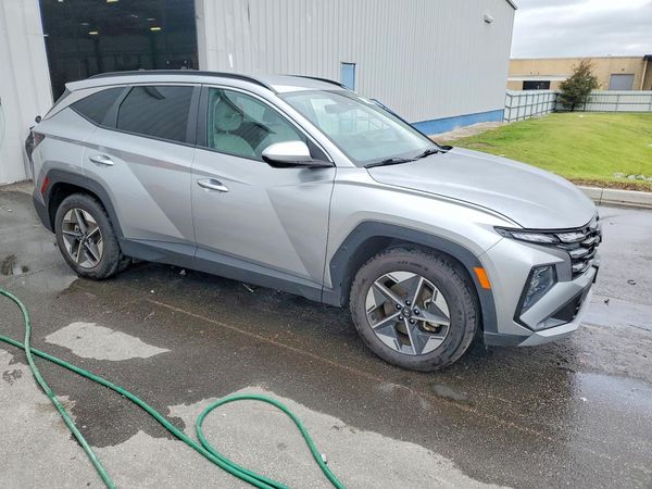 2025 HYUNDAI TUCSON SEL — Passenger 3/4