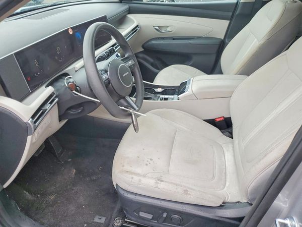 2025 HYUNDAI TUCSON SEL — DENT