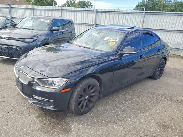 2013 BMW 3 SERIES xDrive SA — Front 3/4