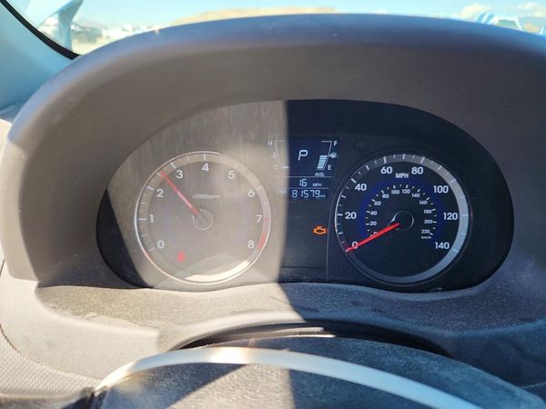 2012 HYUNDAI ACCENT GLS (Middle grade) — ODOM