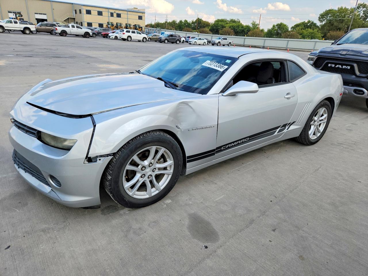2014 CHEVROLET CAMARO 2LS — Front 3/4