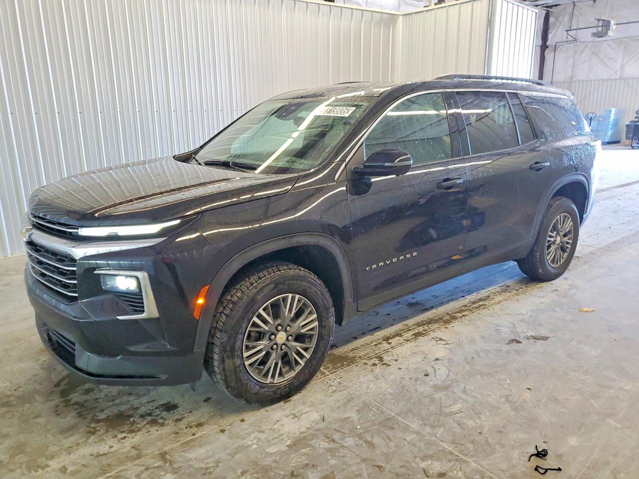 2024 CHEVROLET TRAVERSE LT — Front 3/4