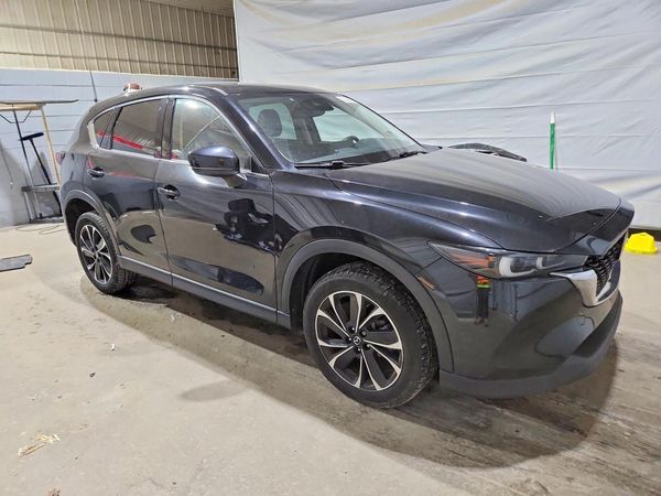 2023 MAZDA CX-5 Premium Package — Passenger 3/4