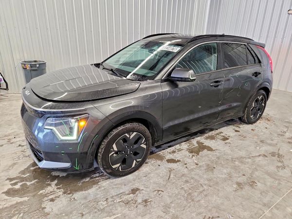 2023 KIA NIRO Wind — Front 3/4