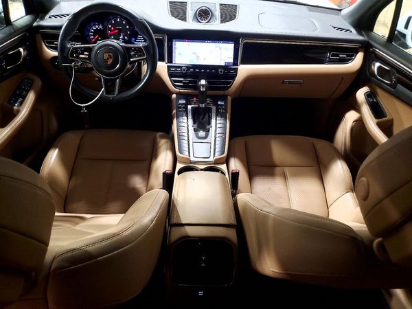 2021 PORSCHE MACAN S — CKPT
