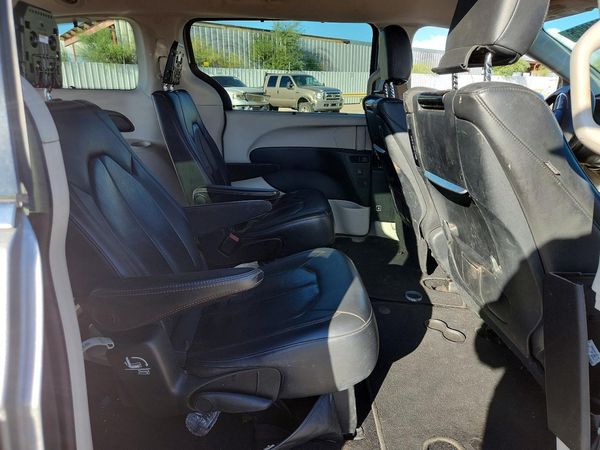 2017 CHRYSLER PACIFICA Touring L Plus — PSRS
