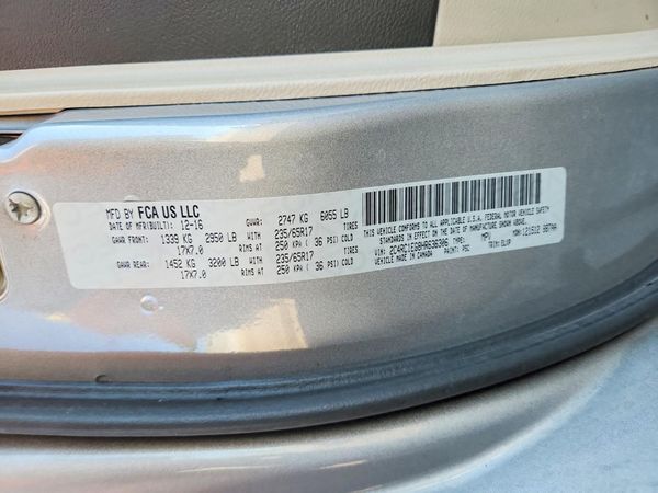 2017 CHRYSLER PACIFICA Touring L Plus — VINS
