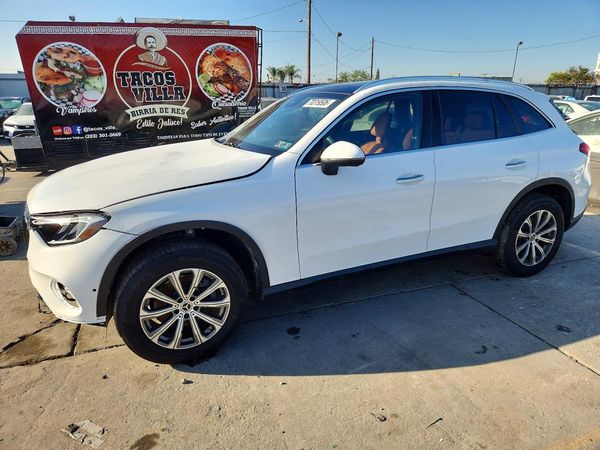 2024 MERCEDES-BENZ GLC — DSFA — Front 3/4