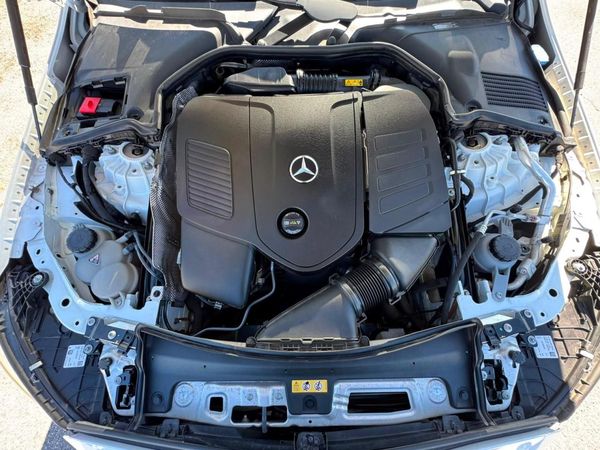 2022 MERCEDES-BENZ C C300