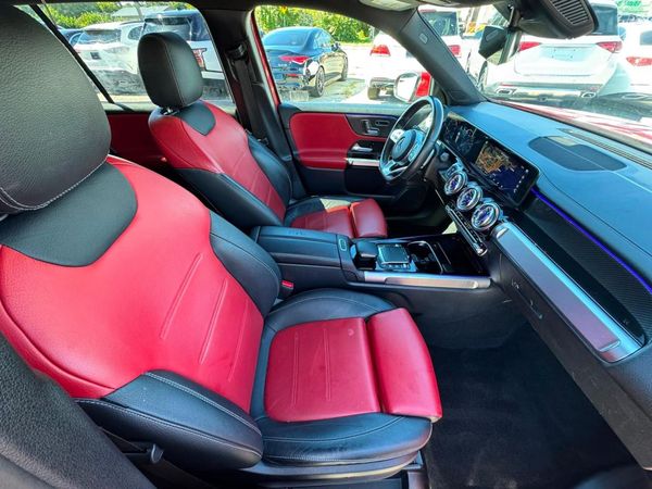 2022 MERCEDES-BENZ GLB GLB250