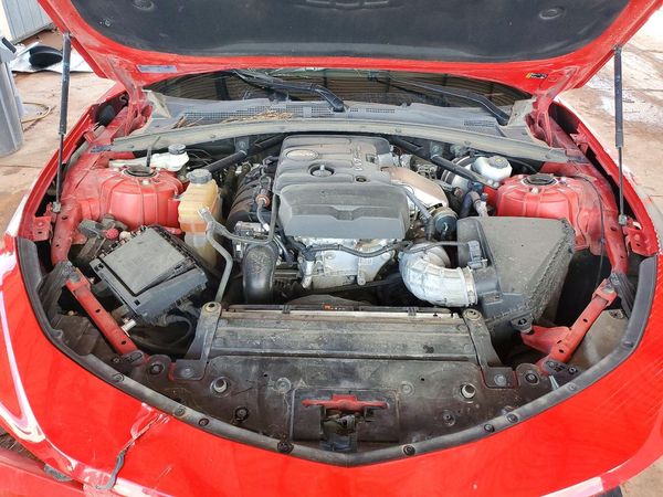 2022 CHEVROLET CAMARO 1LS/1LT — Engine bay
