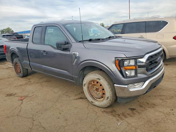 2023 FORD F150 SuperCab — Passenger 3/4