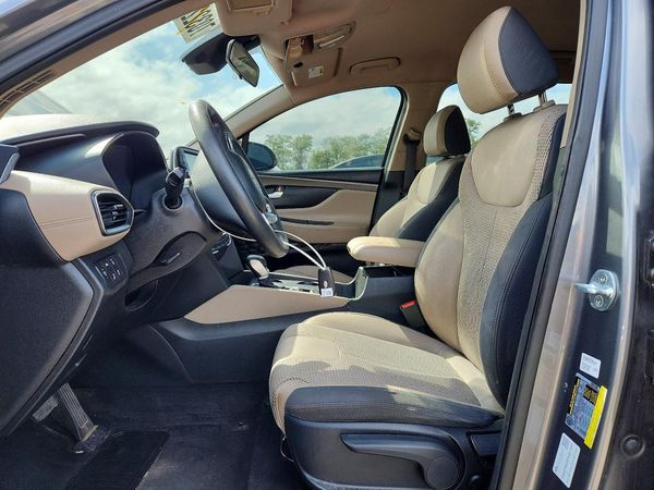 2019 HYUNDAI SANTA FE SE — DENT