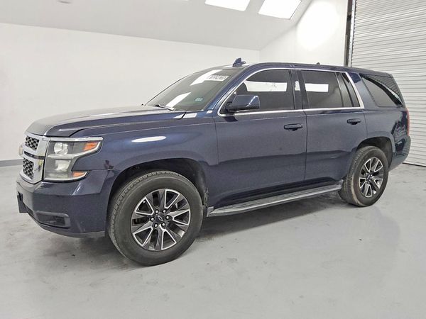 2017 CHEVROLET TAHOE Police Vehicle — Front 3/4