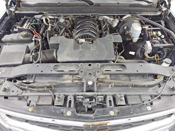 2017 CHEVROLET TAHOE Police Vehicle — Engine bay