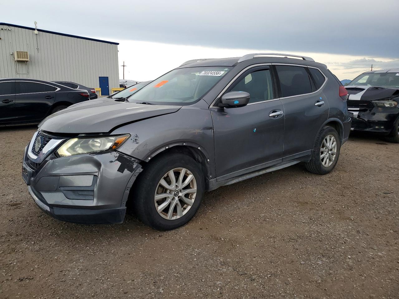 2018 NISSAN ROGUE — Front 3/4