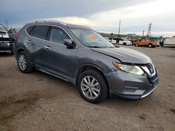 2018 NISSAN ROGUE — Passenger 3/4