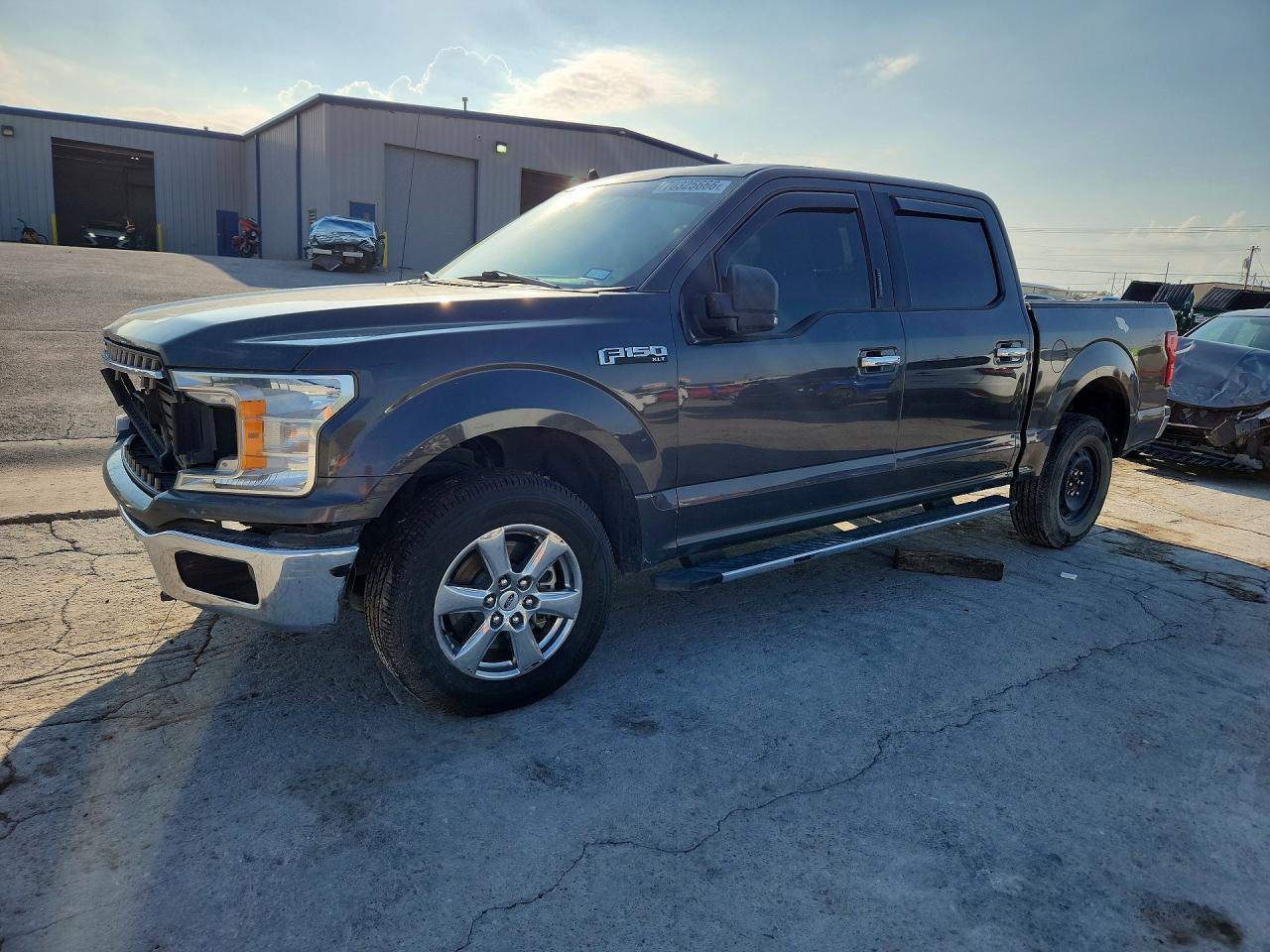 2019 FORD F150 — Front 3/4