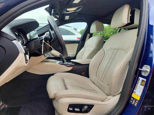 2017 BMW 530 xDrive — DENT