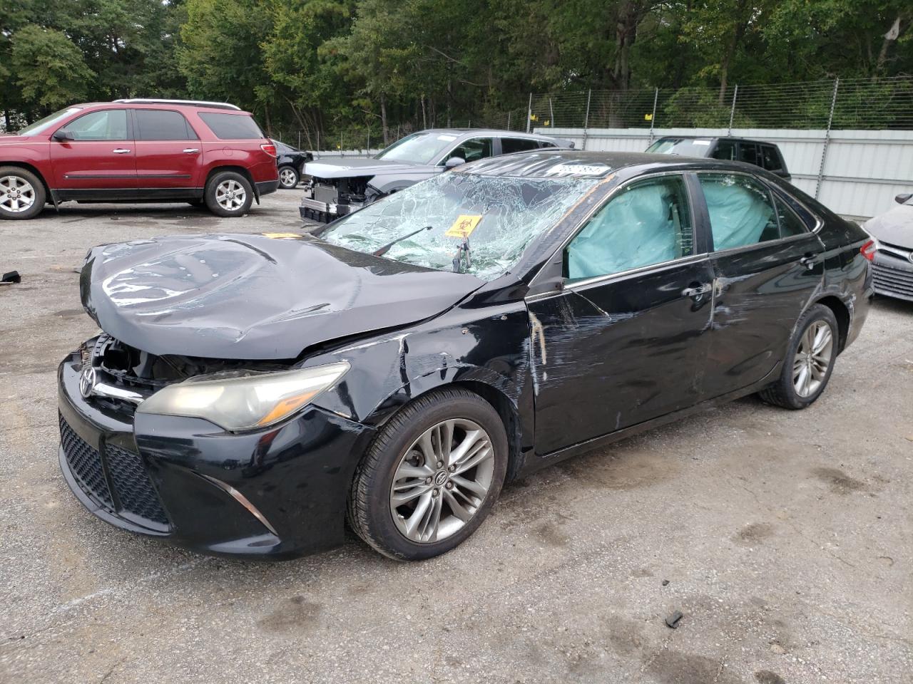 2016 TOYOTA CAMRY