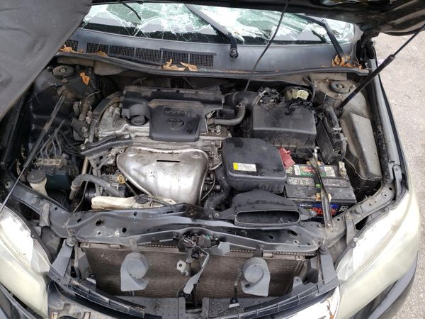 2016 TOYOTA CAMRY