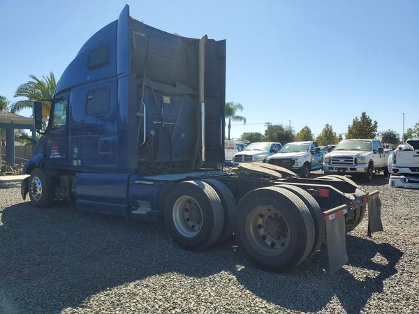 2020 VOLVO VNL — DSRA
