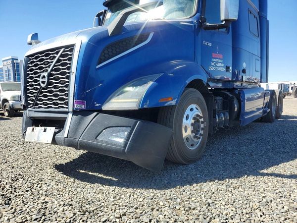 2020 VOLVO VNL — DMEM
