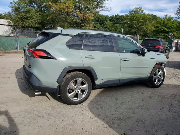2021 TOYOTA RAV4 XLE Premium HV — PSRA