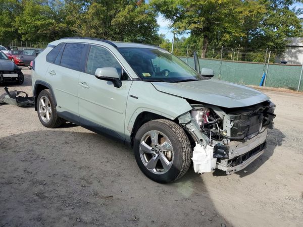 2021 TOYOTA RAV4 XLE Premium HV — Passenger 3/4