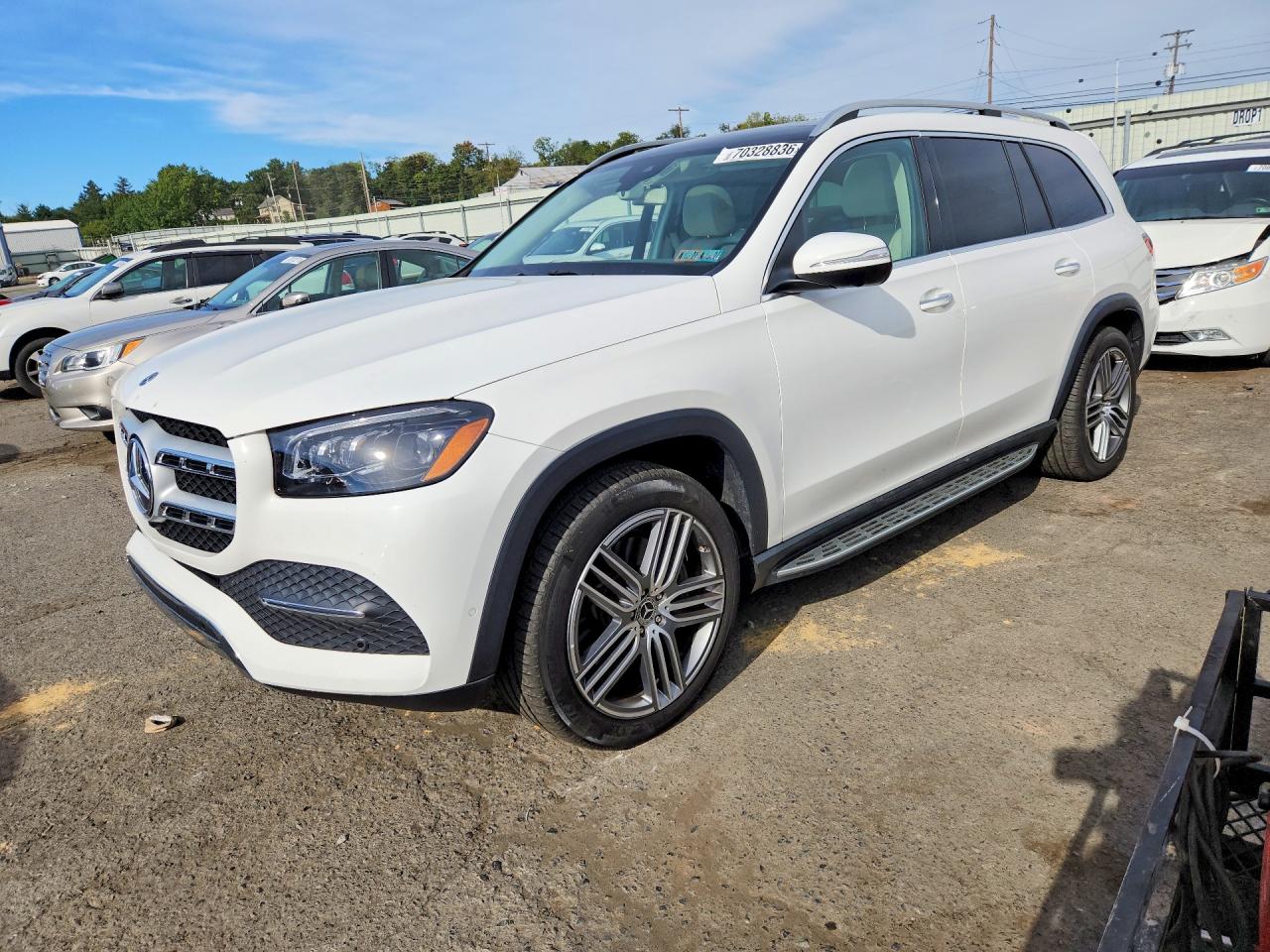 2020 MERCEDES-BENZ GLS GLS450-4M — Front 3/4