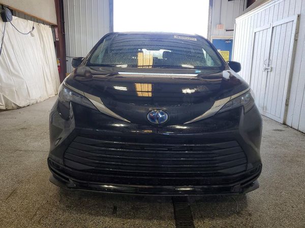 2025 TOYOTA SIENNA LE — DIRF
