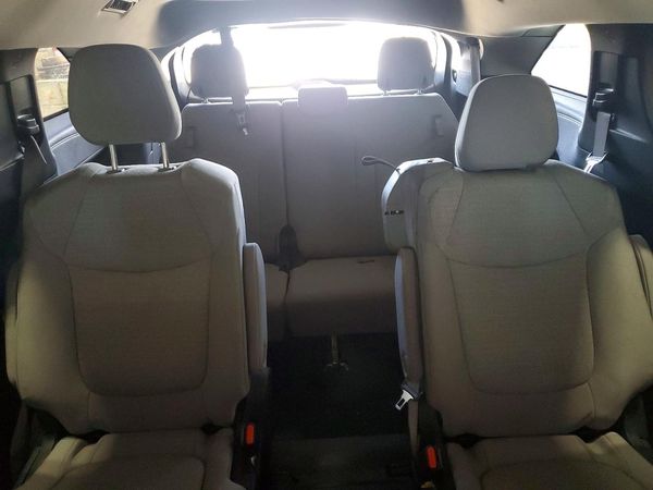 2025 TOYOTA SIENNA LE — SUVN